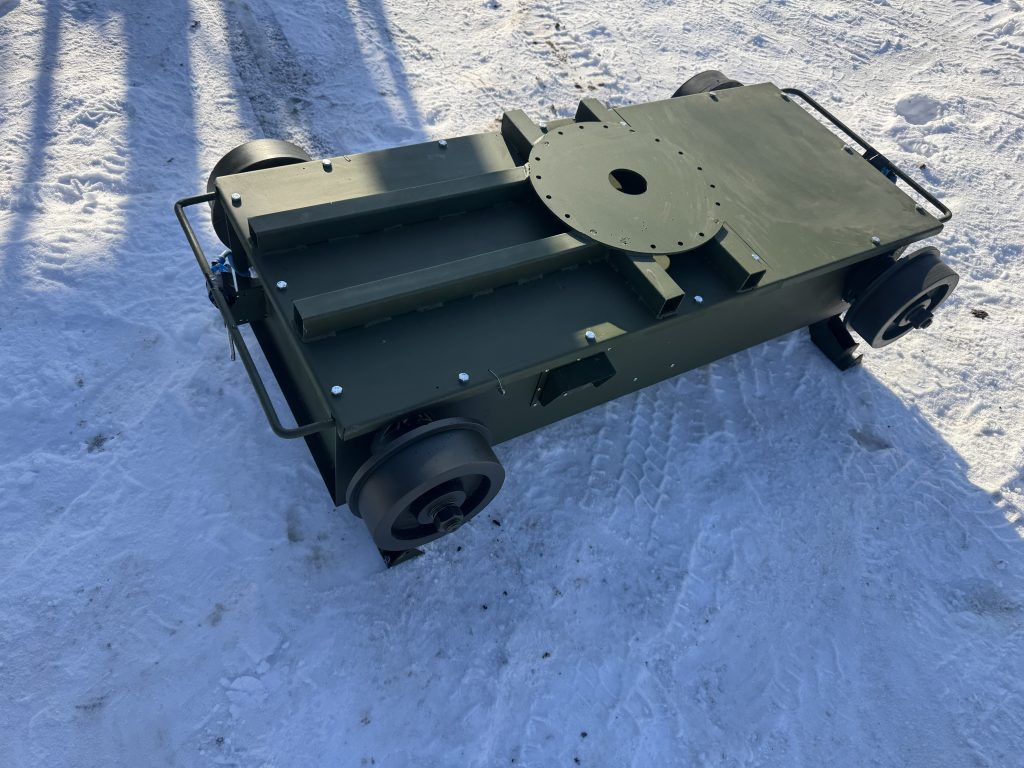 Радіокерована самохідна установка для рухомих цілей ТИР-2-01