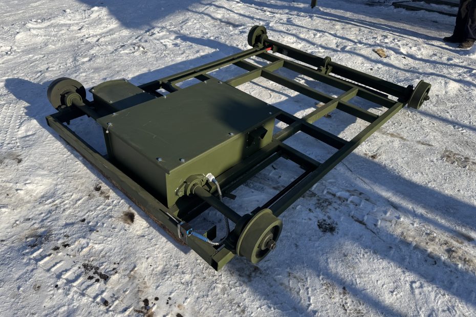 Радіокерована самохідна установка для рухомих цілей ТИР-2 (важка)